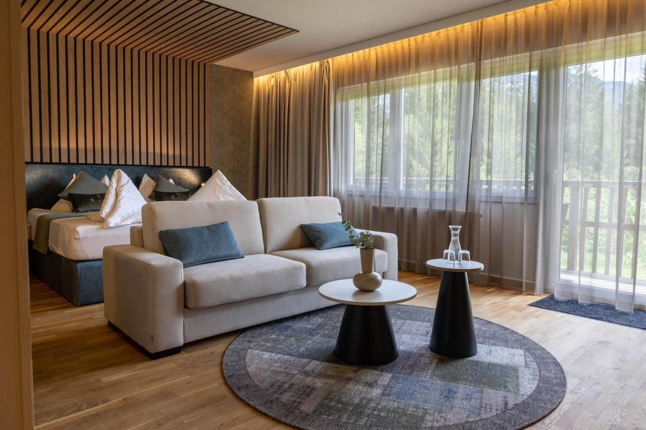 Aldiana Club Salzkammergut Und Grimmingtherme บัดมิทแทร์นดอร์ฟ ภายนอก รูปภาพ